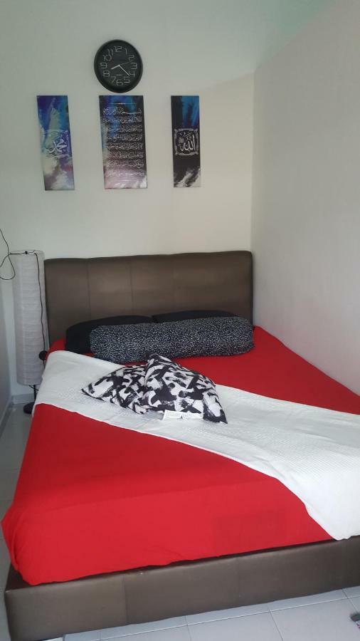 Homestay / Roomstay Muslim Budget Tanjung Malim Tanjong Malim Exteriör bild